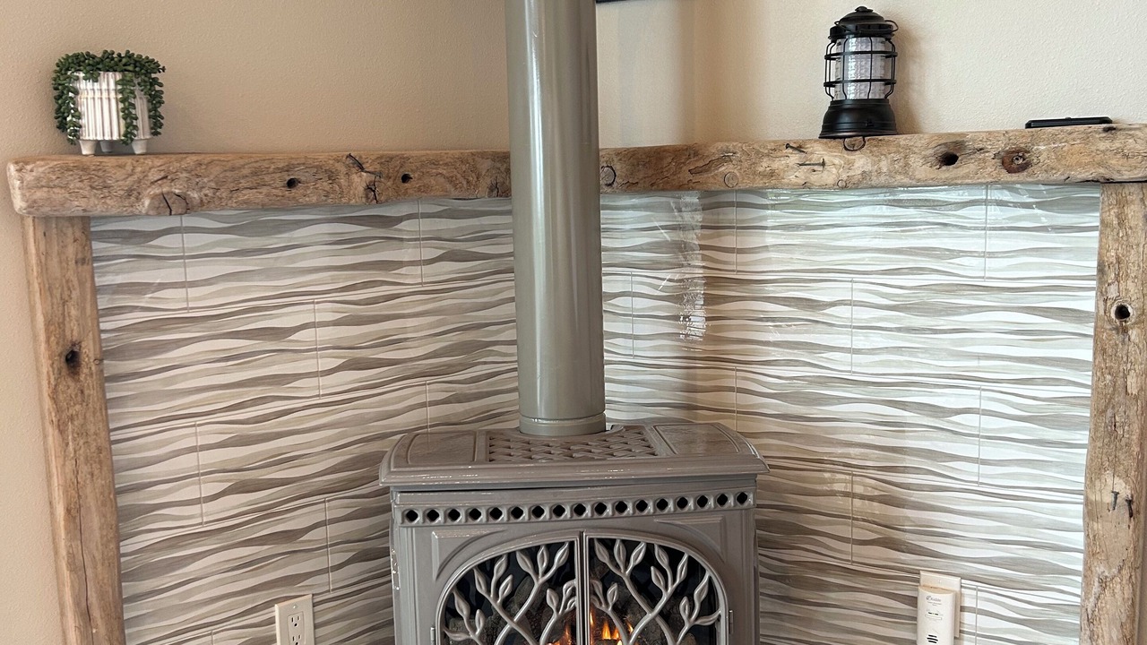 Photo of Livingroom in Cohassett Beach