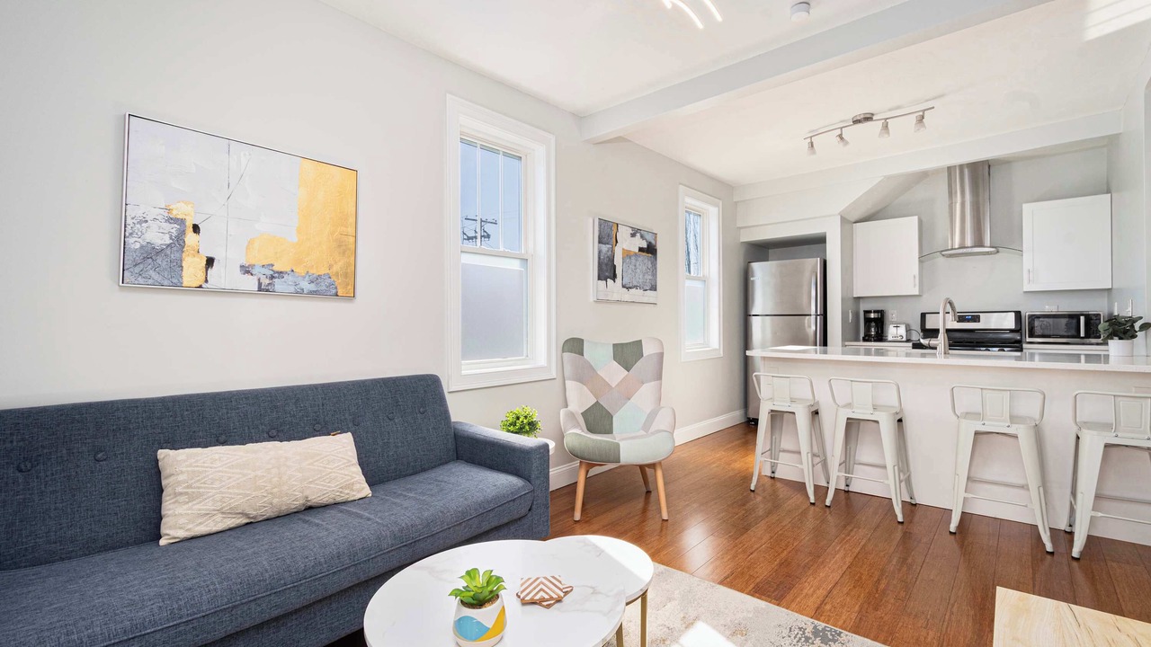 Photo of Livingroom in Federal Hill