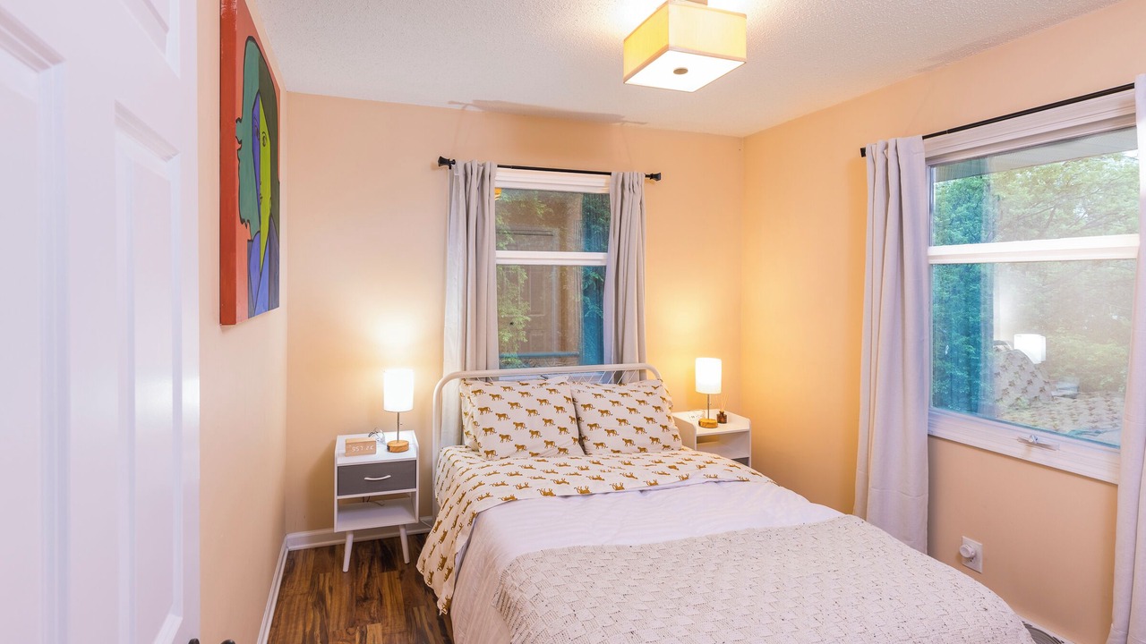 Photo of Bedroom in Excelsior