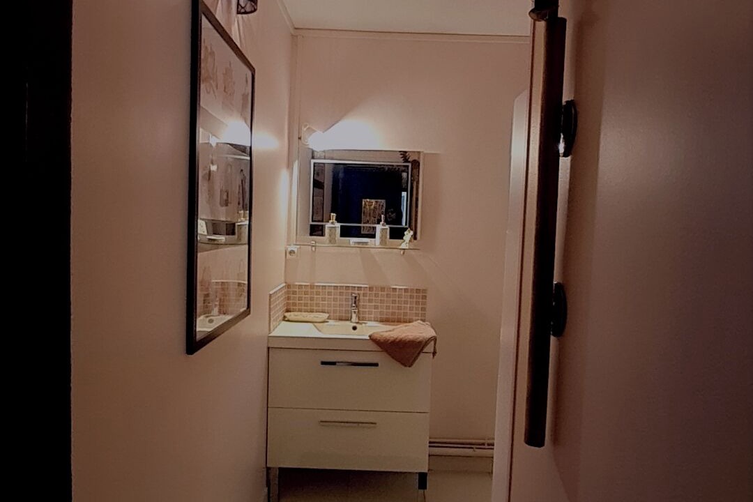 Photo of Bathroom in Sarcelles