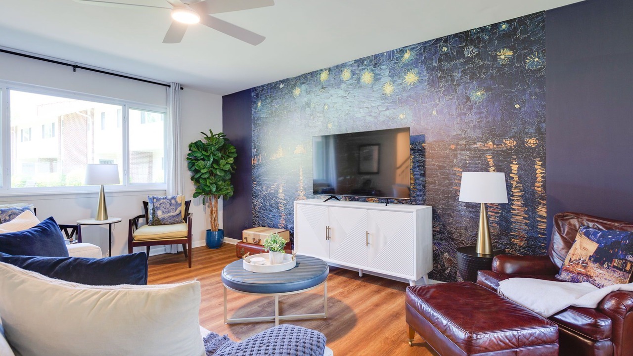 Photo of Livingroom in Southwest Raleigh