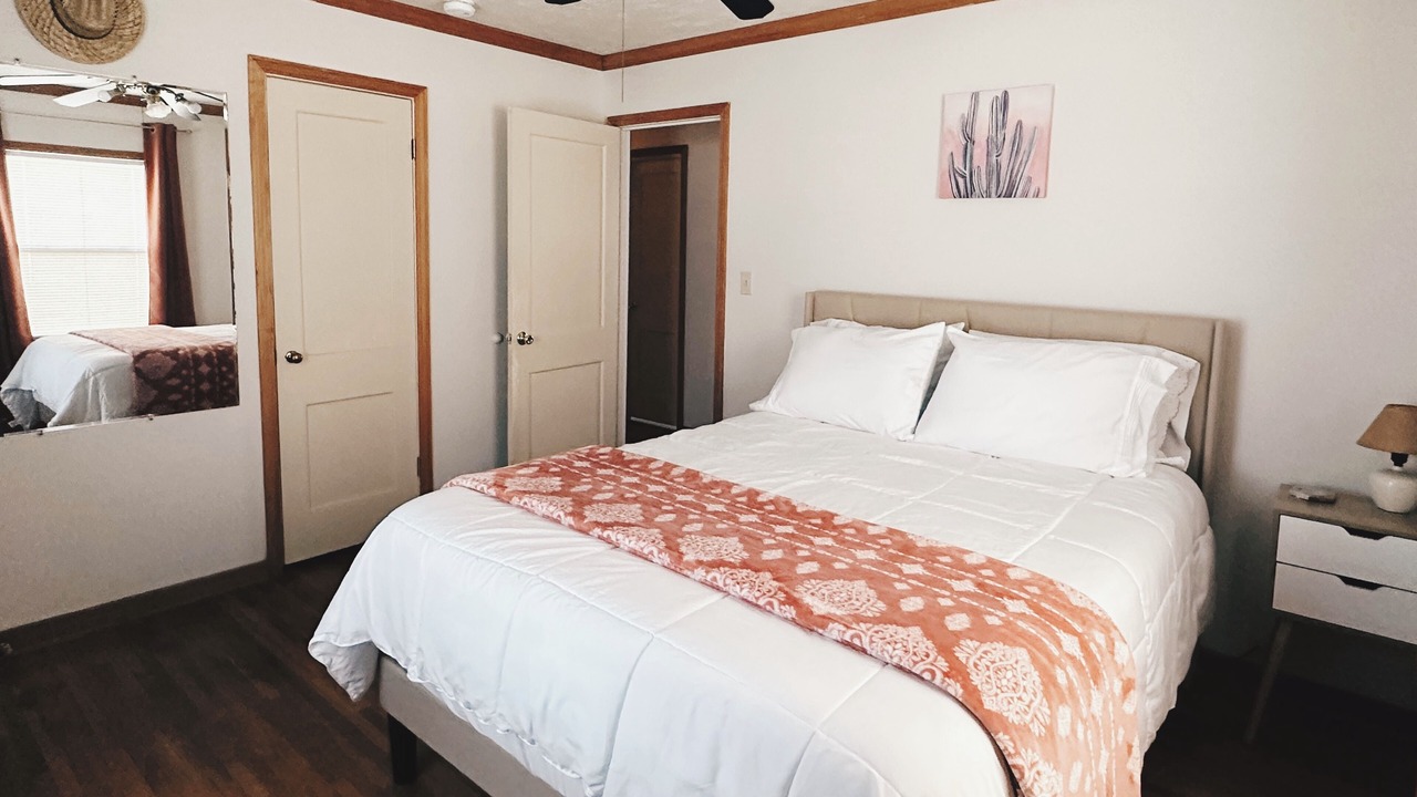 Photo of Bedroom in Jenks