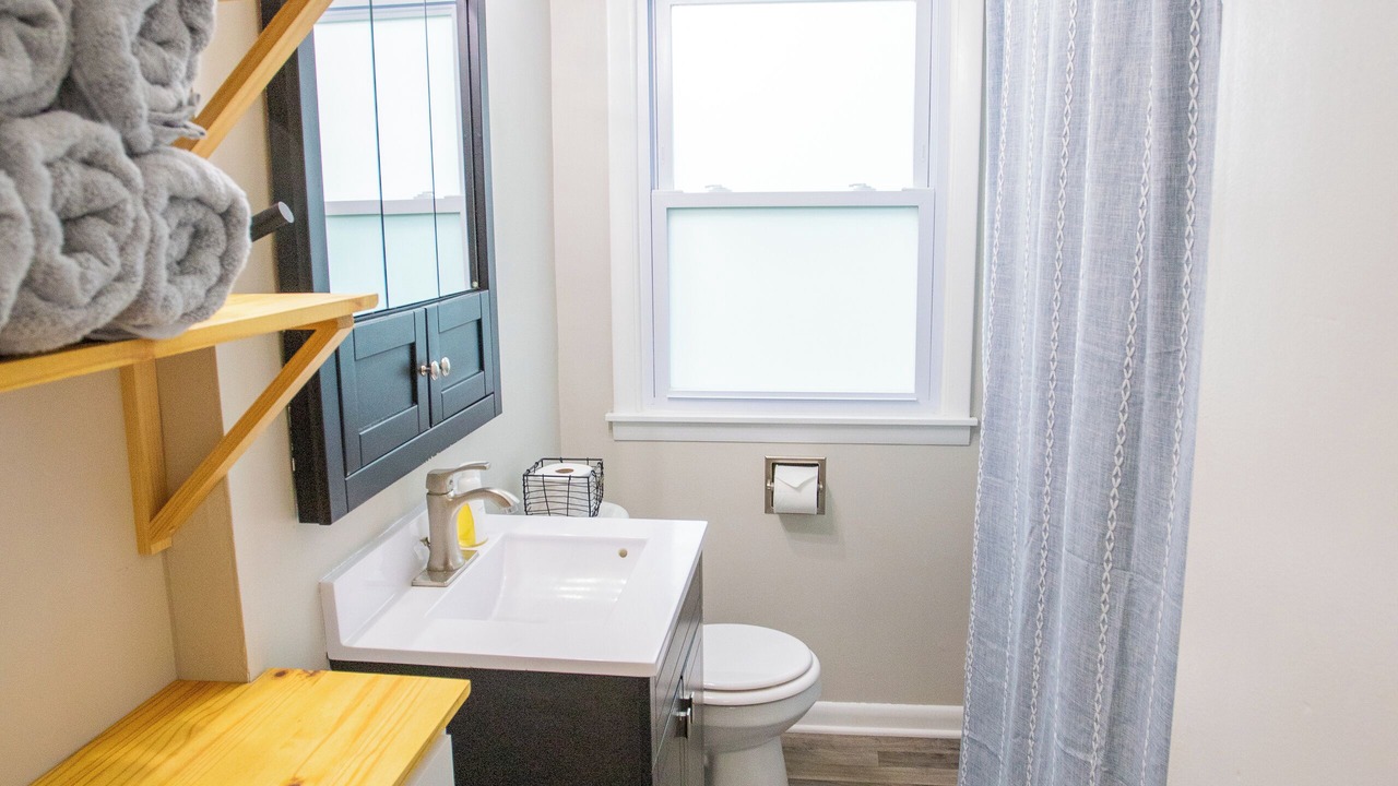 Photo of Bathroom in Lincoln