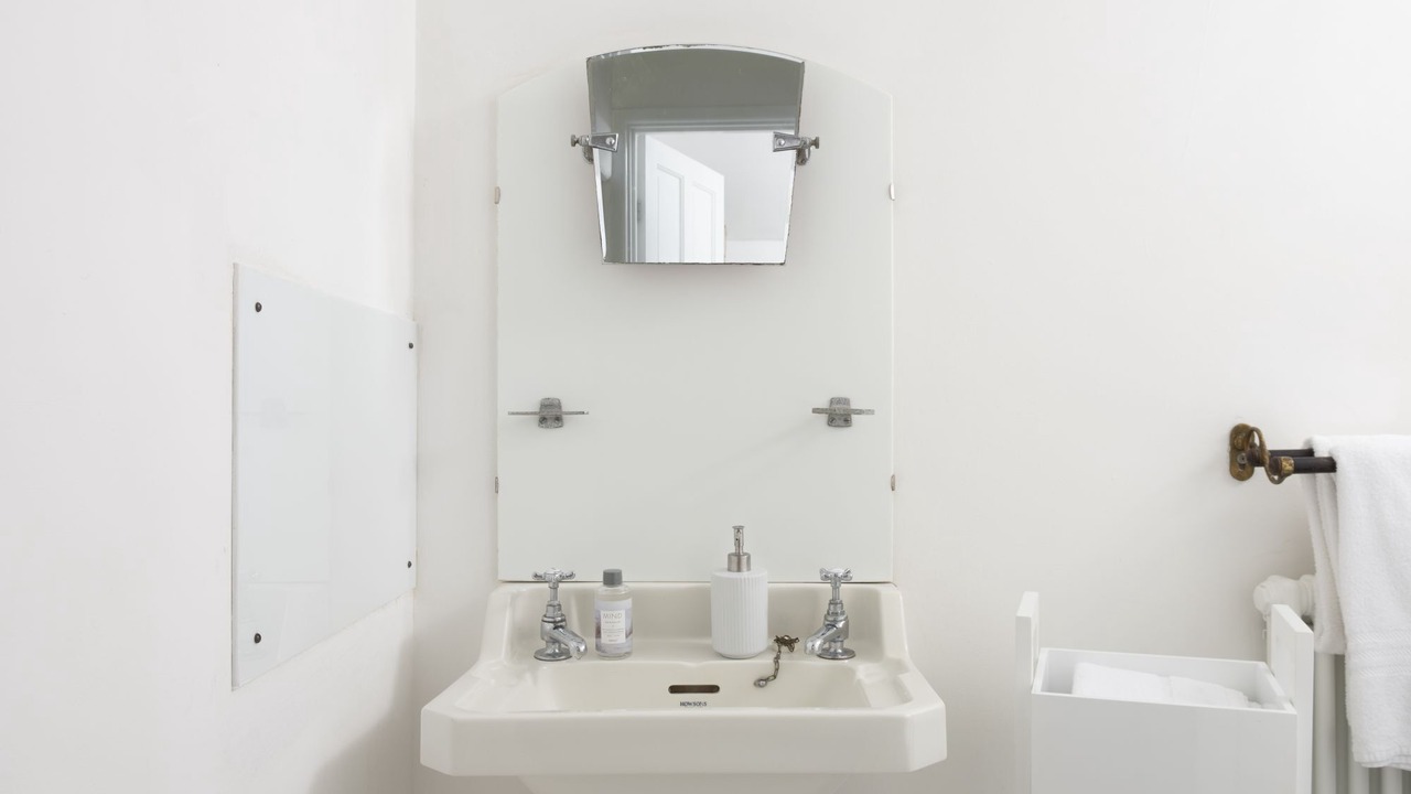 Photo of Bathroom in Newlyn