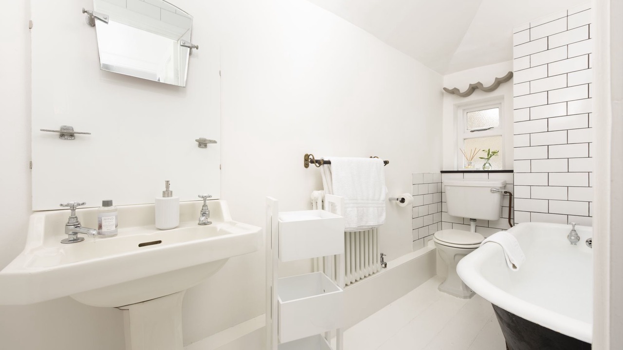 Photo of Bathroom in Newlyn