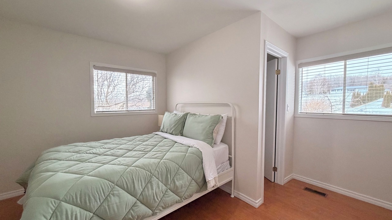 Photo of Bedroom in Waupoos