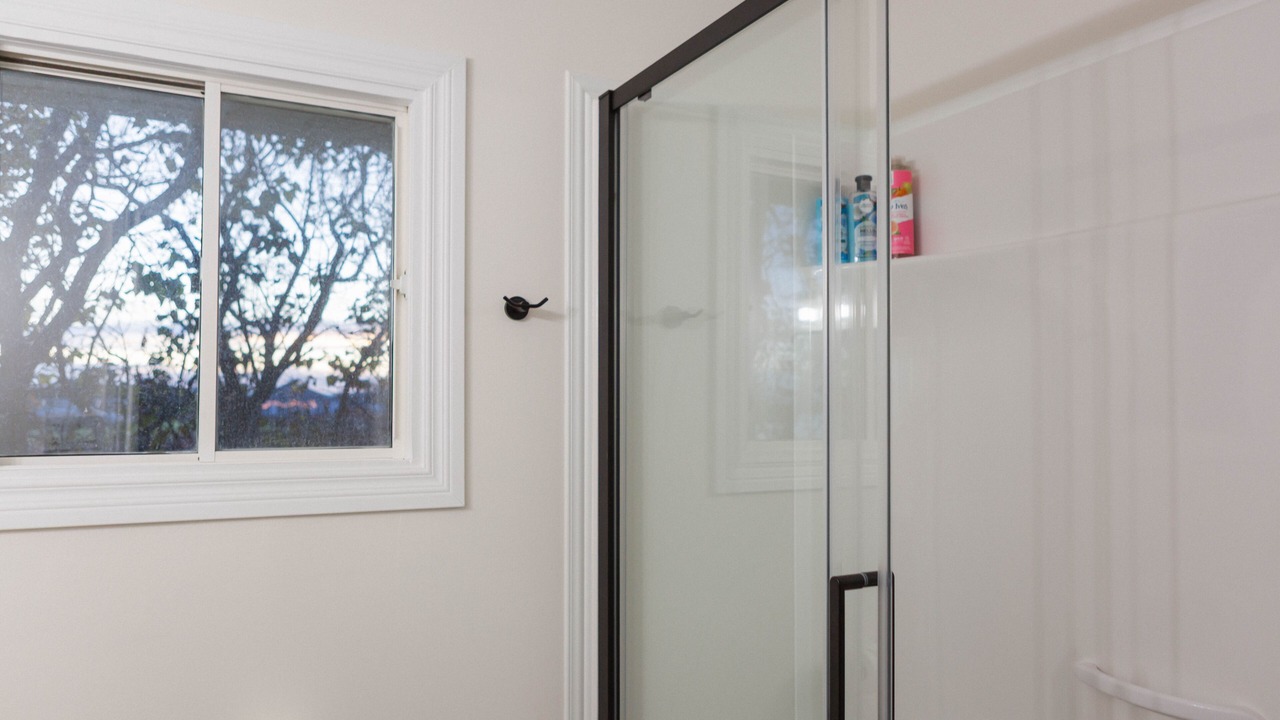 Photo of Bathroom in Waupoos