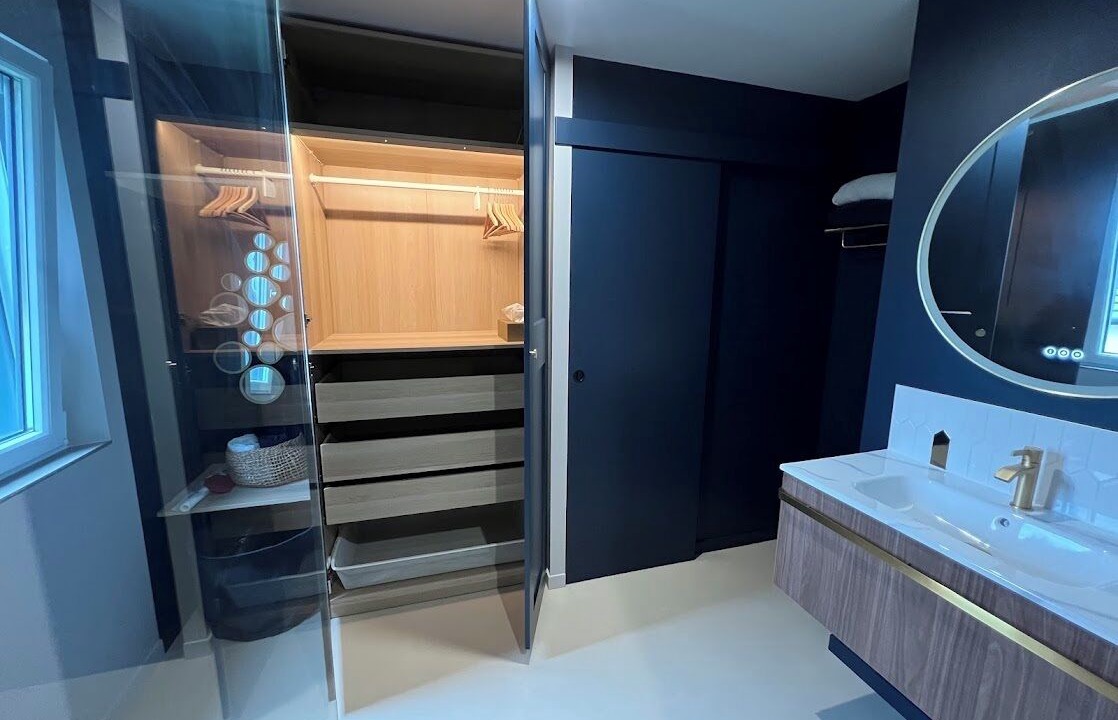 Photo of Bathroom in Longroy