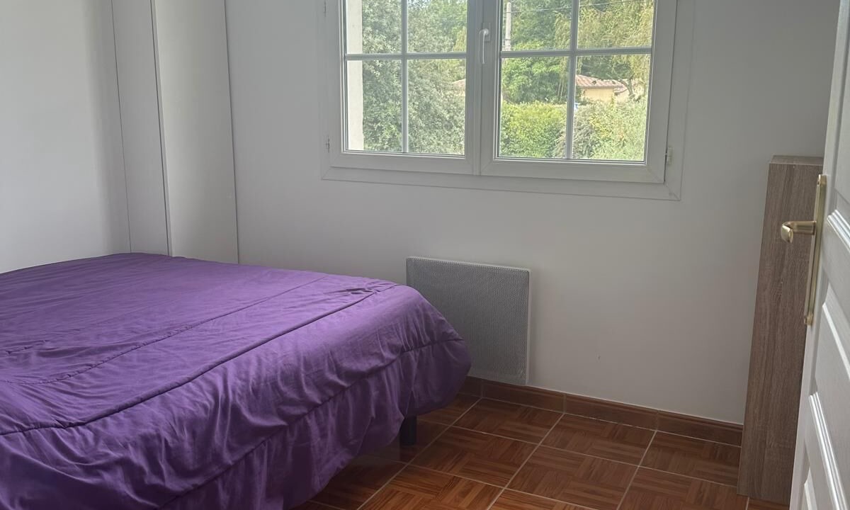 Photo of Bedroom in Saint-Vivien-de-Medoc