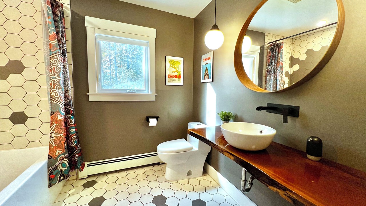 Photo of Bathroom in Hammonds Plains