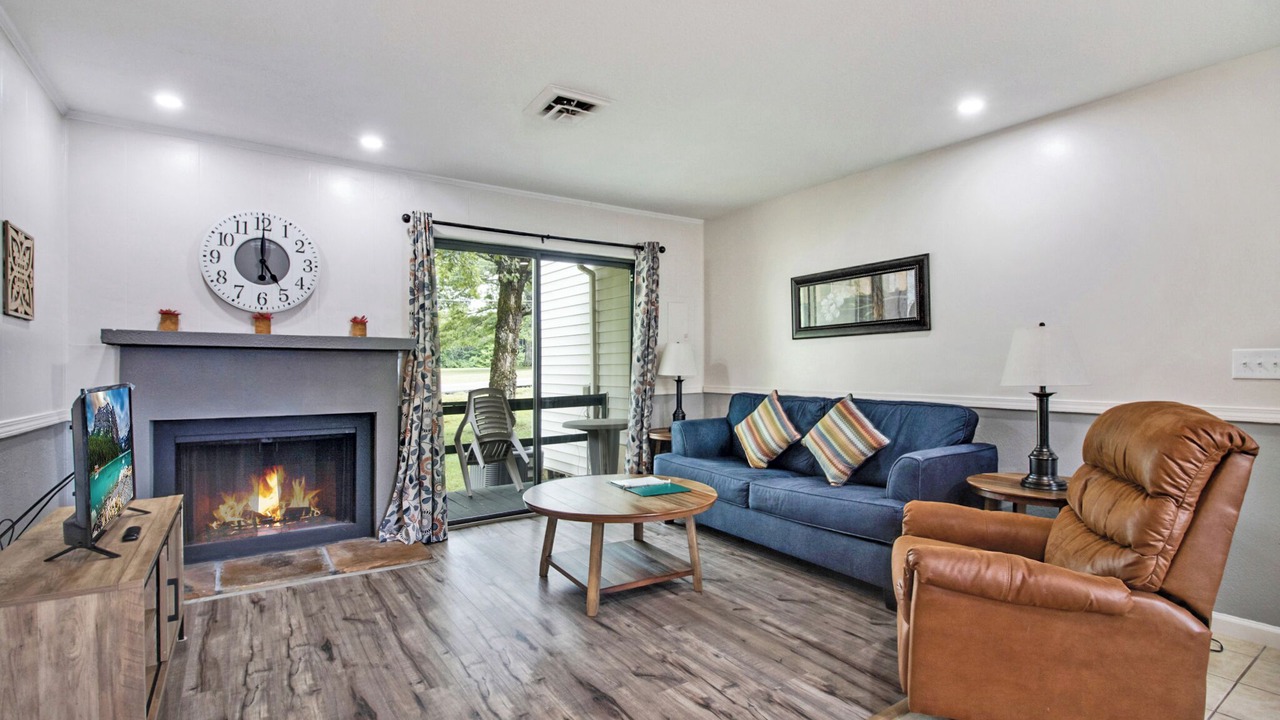 Photo of Livingroom in Lake Tansi