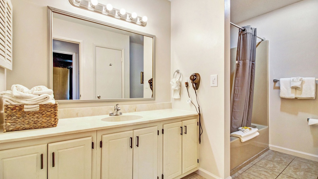 Photo of Bathroom in Lake Tansi