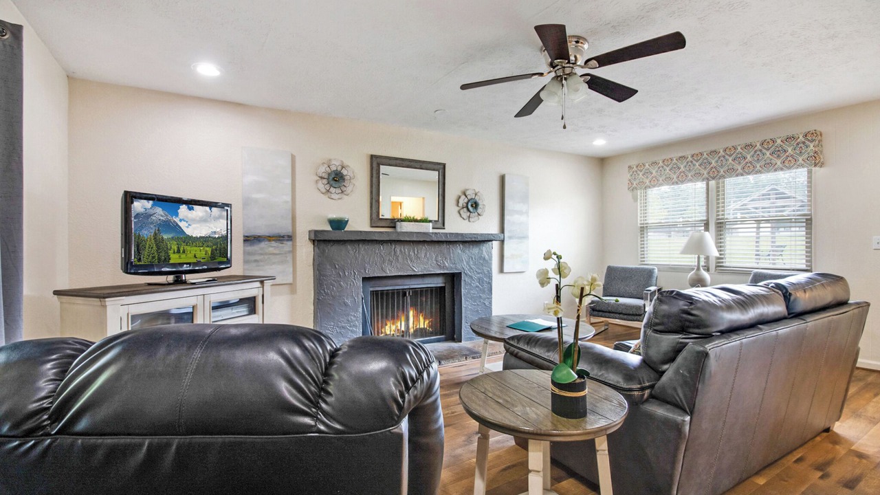 Photo of Livingroom in Lake Tansi