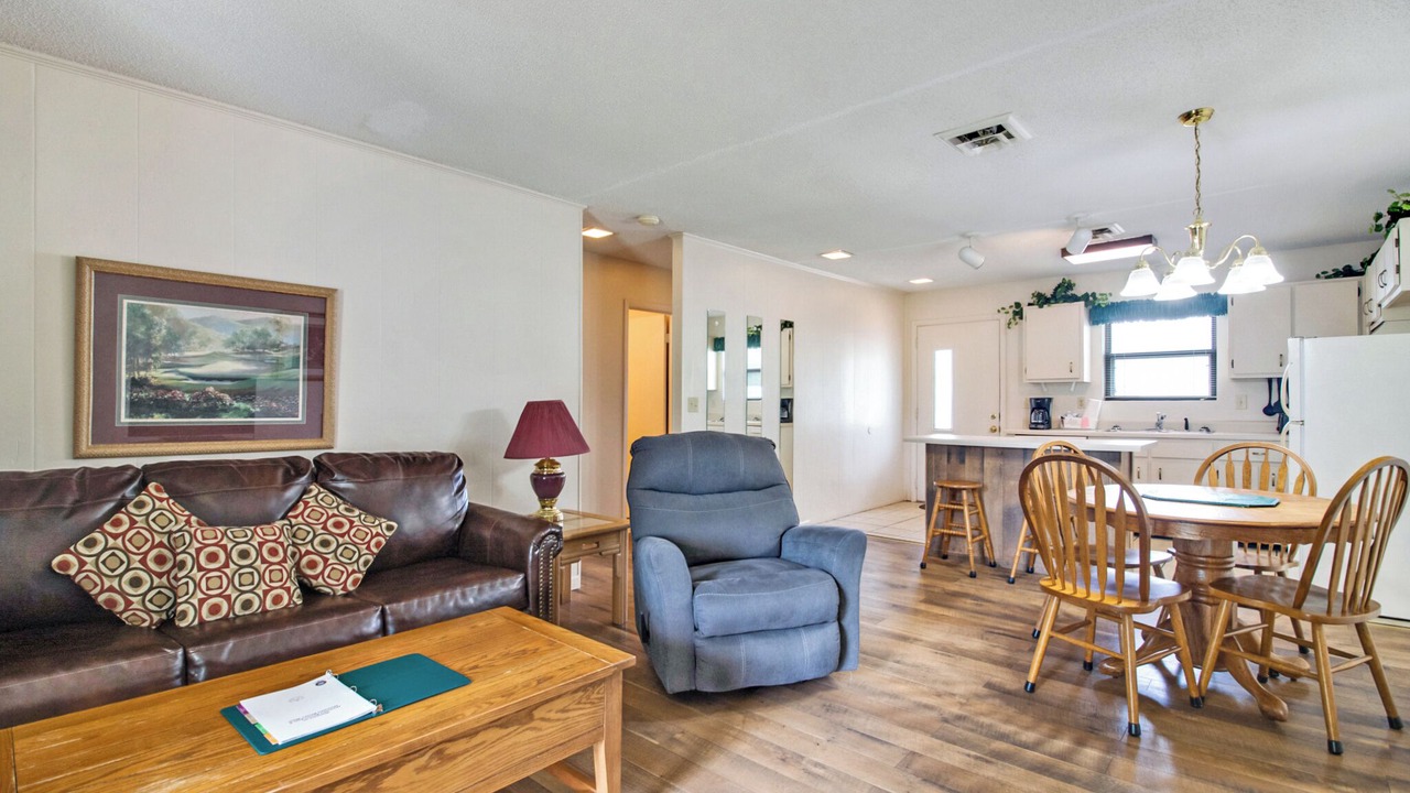 Photo of Livingroom in Lake Tansi