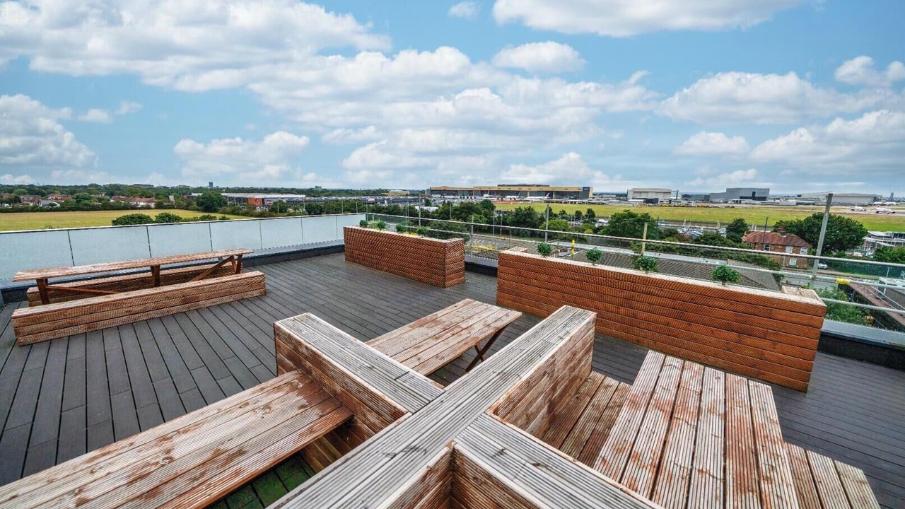 Photo of Patio Balcony in Harlington