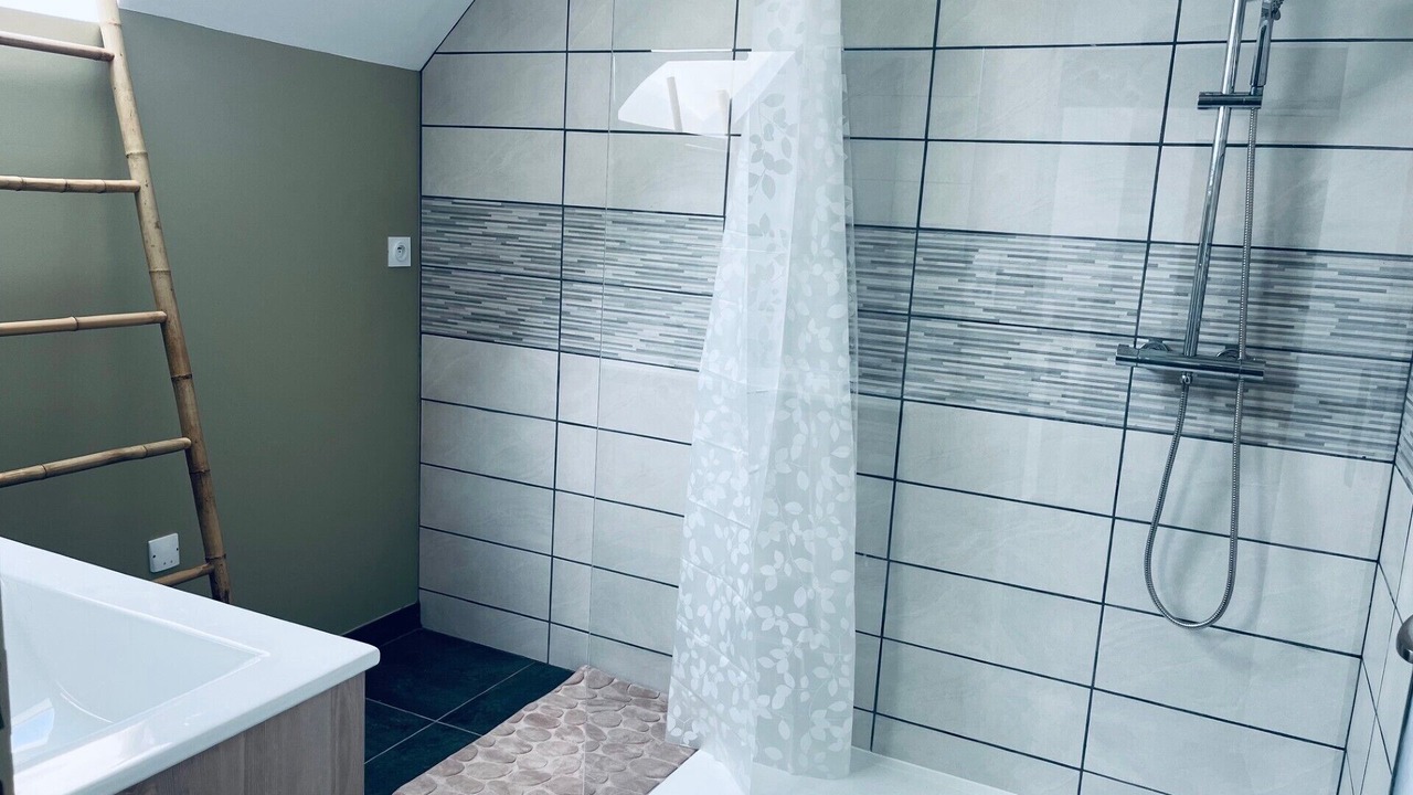 Photo of Bathroom in Fontaine-les-Bassets