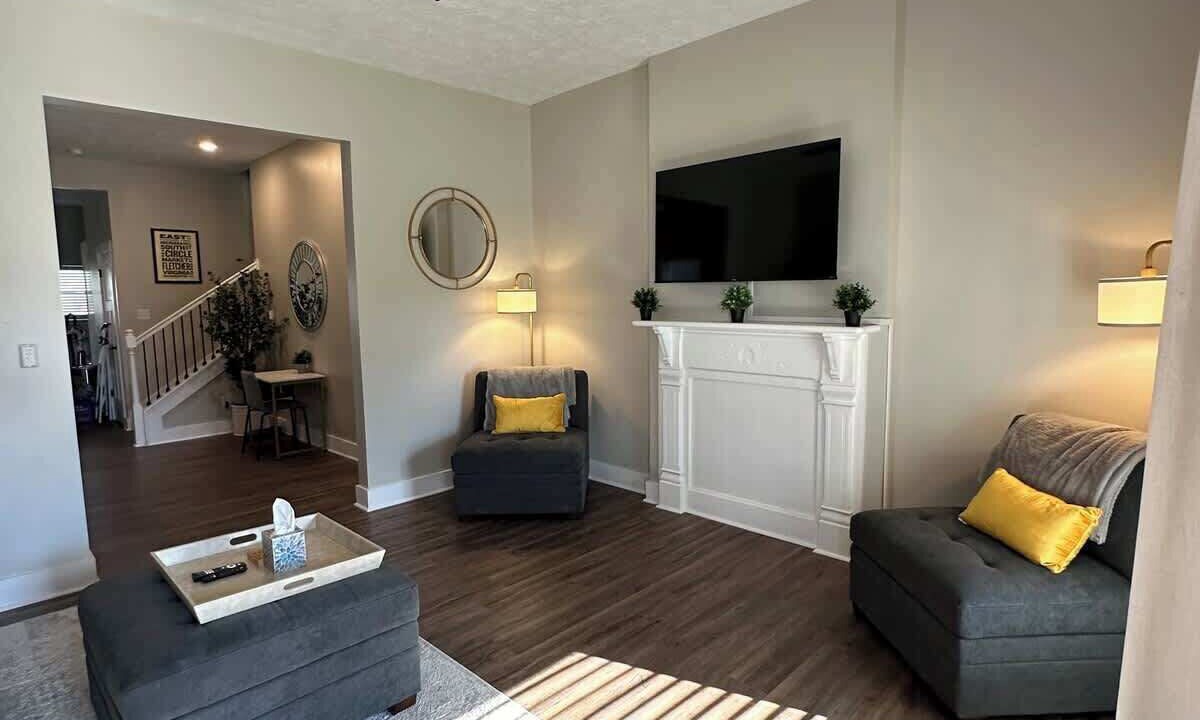 Photo of Livingroom in Indianapolis