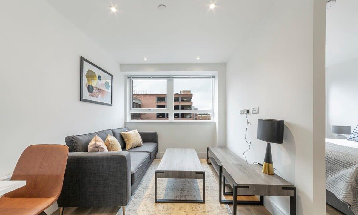 Photo of Livingroom in East Grinstead