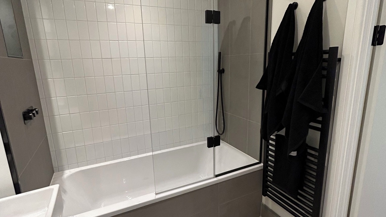 Photo of Bathroom in Alperton