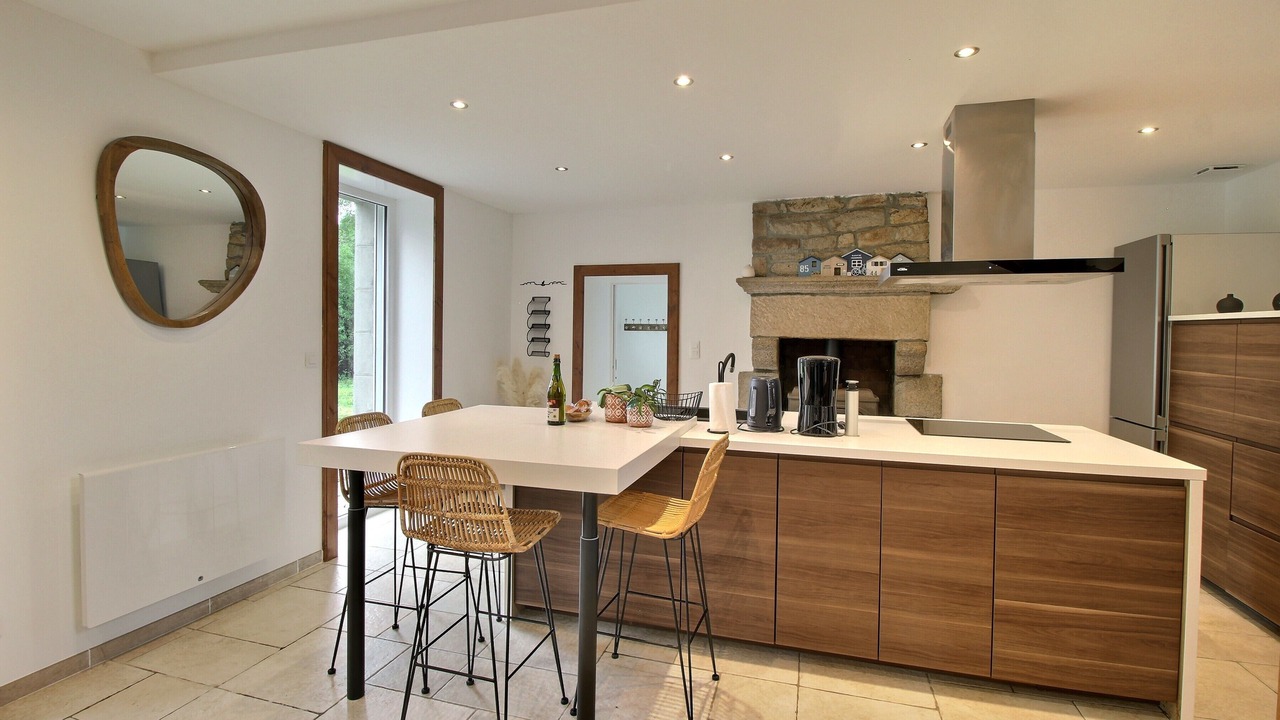 Photo of Others in Plougar