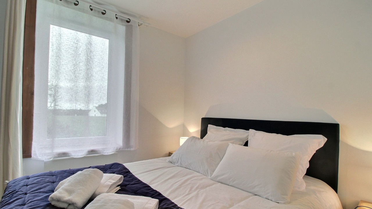 Photo of Bedroom in Plougar