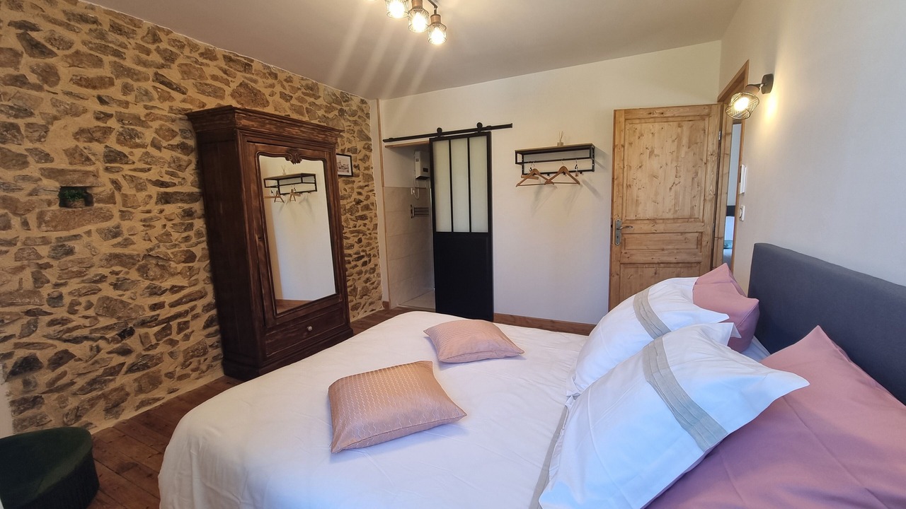 Photo of Bedroom in Le Chatenet-en-Dognon