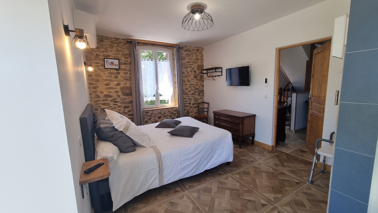 Photo of Bedroom in Le Chatenet-en-Dognon