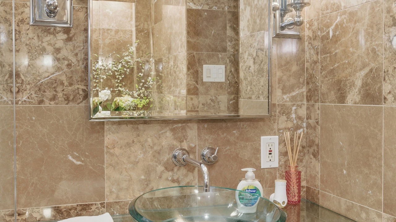 Photo of Bathroom in Bakersfield