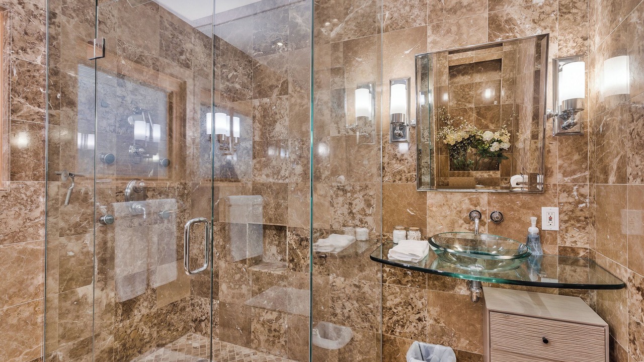 Photo of Bathroom in Bakersfield