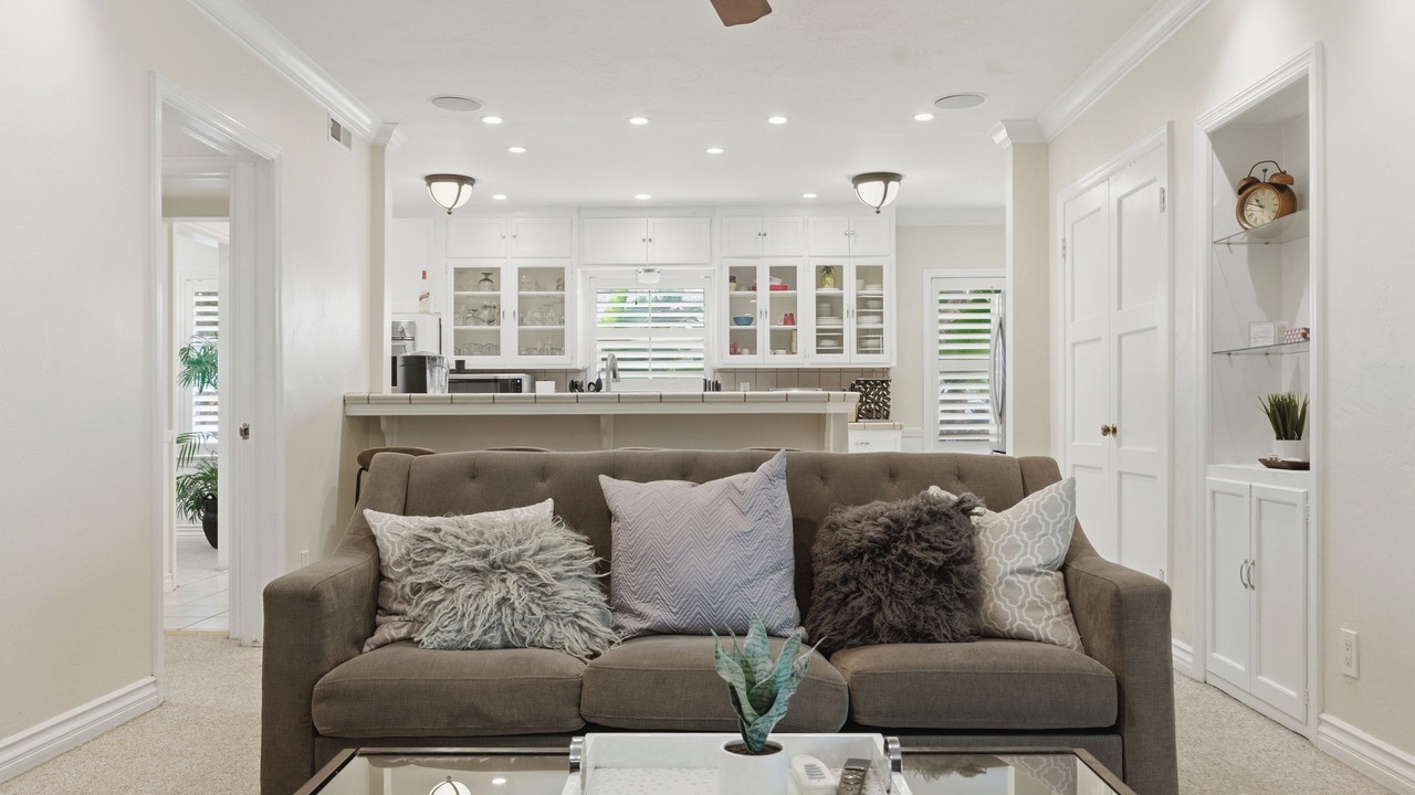 Photo of Livingroom in Bakersfield