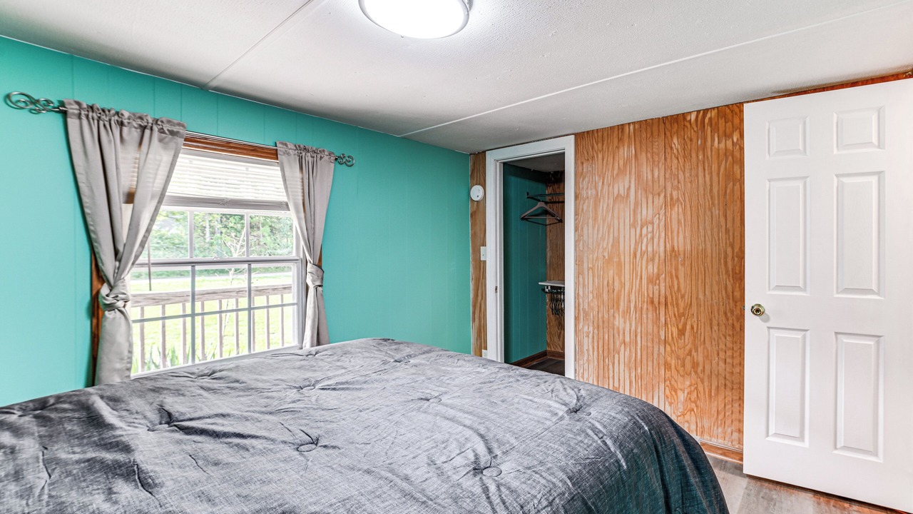 Photo of Bedroom in McEwen