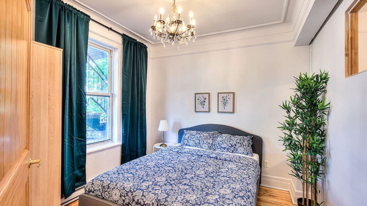 Photo of Bedroom in Sainte-Marie