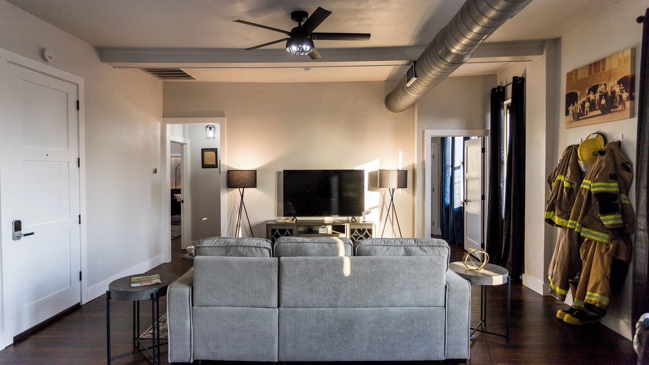 Photo of Livingroom in Gainesville