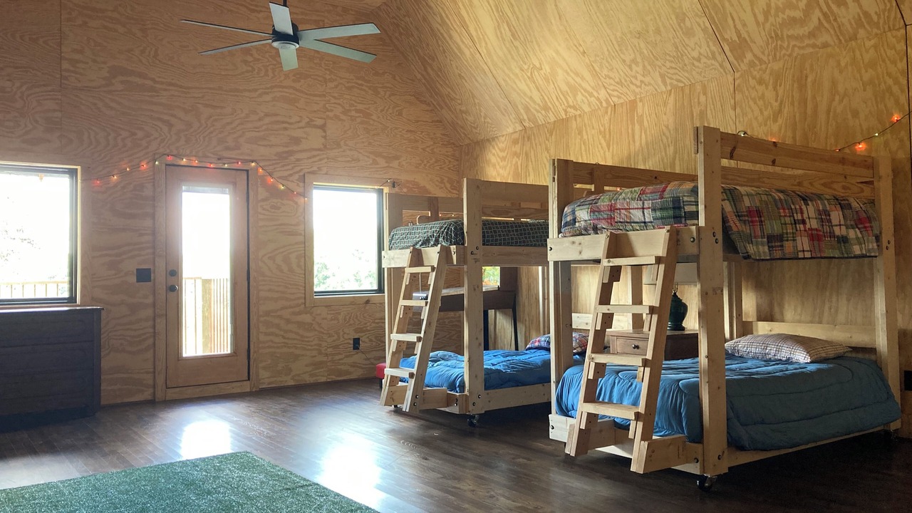 Photo of Bedroom in Samantha