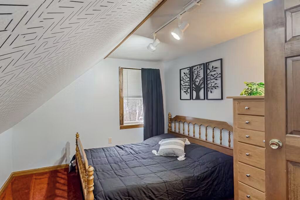 Photo of Bedroom in Durham