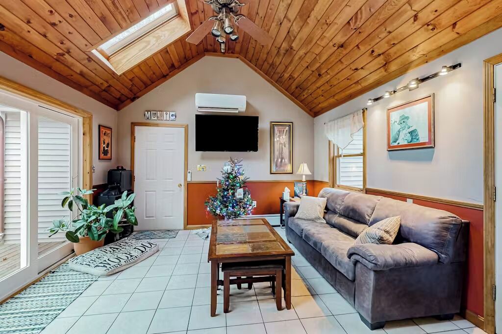 Photo of Livingroom in Durham