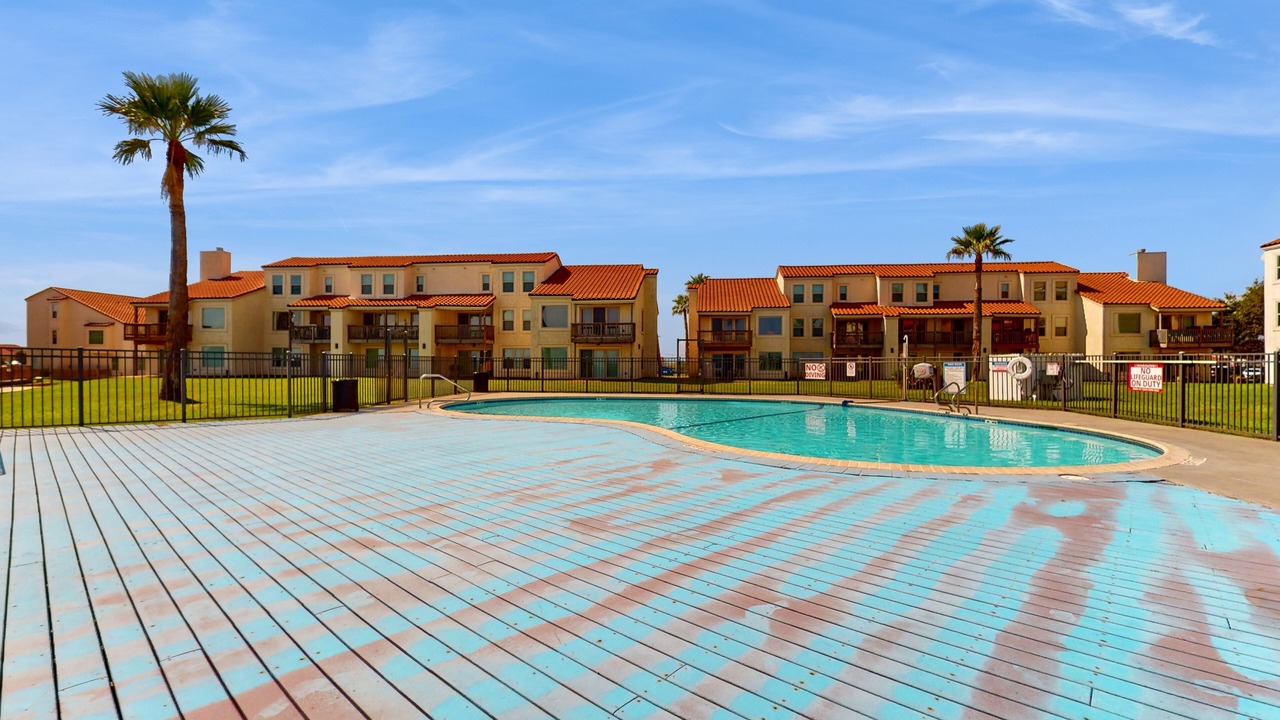 Photo of Outdoor in Harbor Oaks