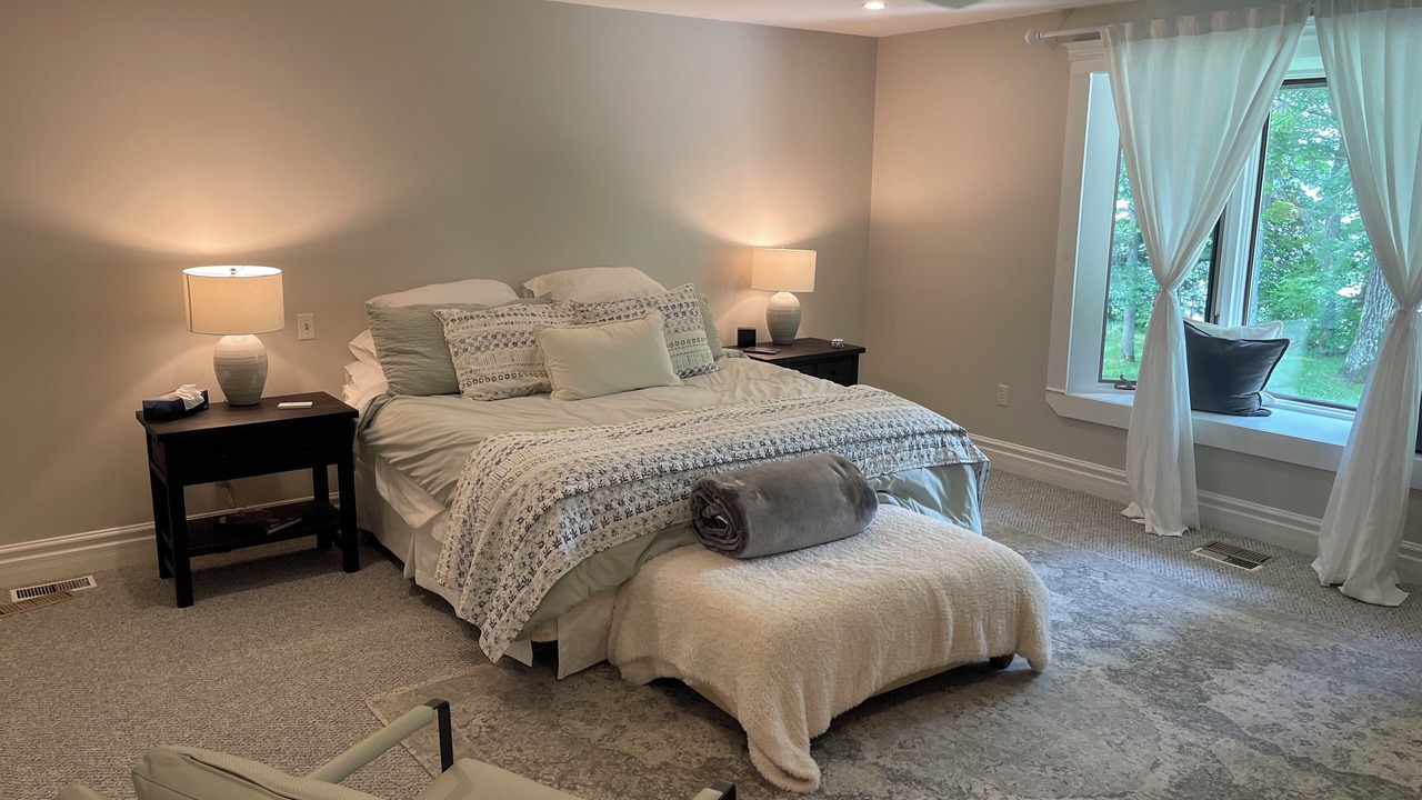 Photo of Bedroom in Trent Lakes