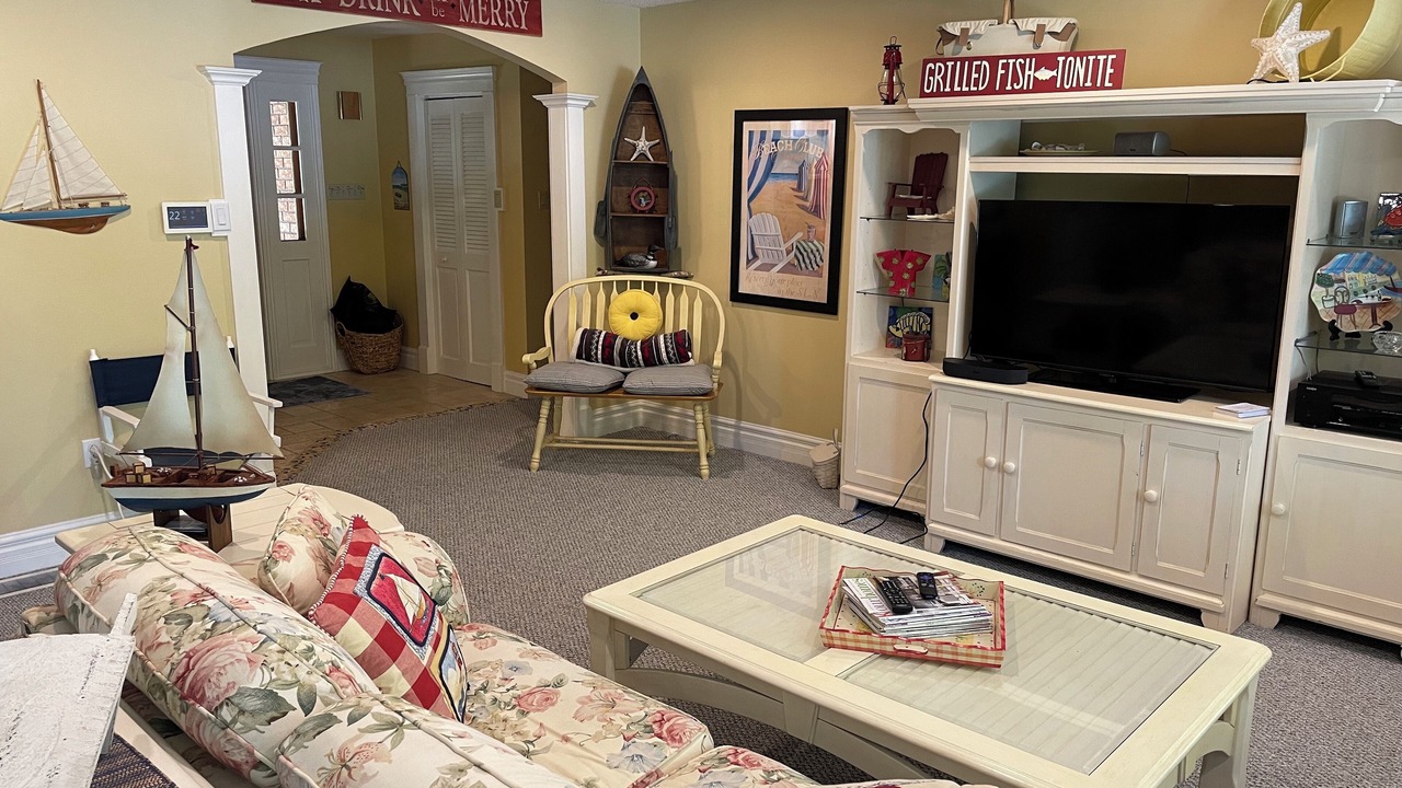 Photo of Livingroom in Trent Lakes