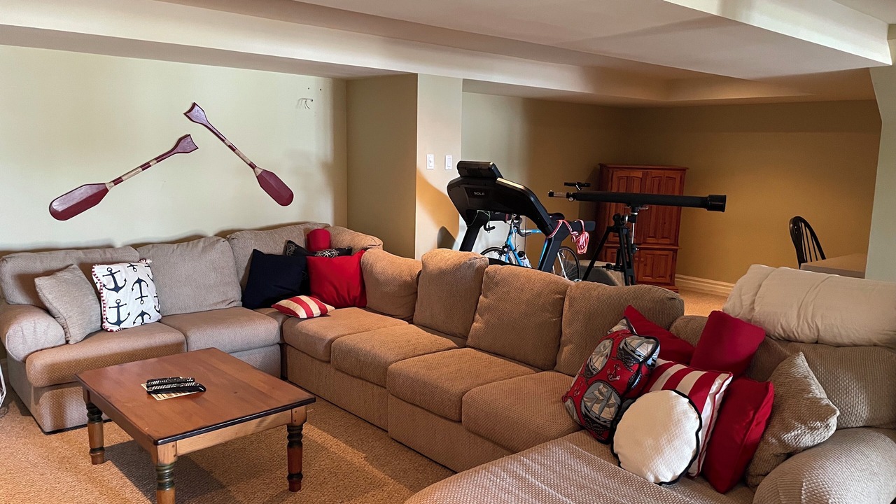 Photo of Livingroom in Trent Lakes