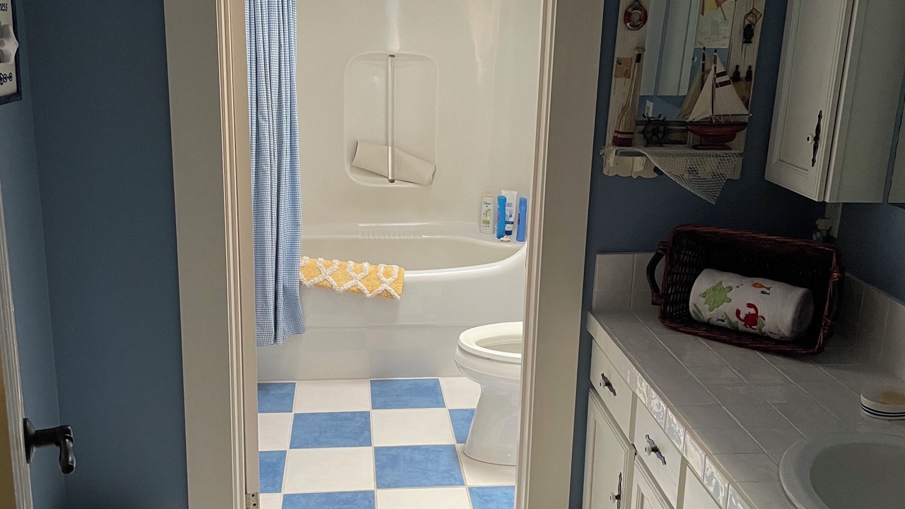 Photo of Bathroom in Trent Lakes