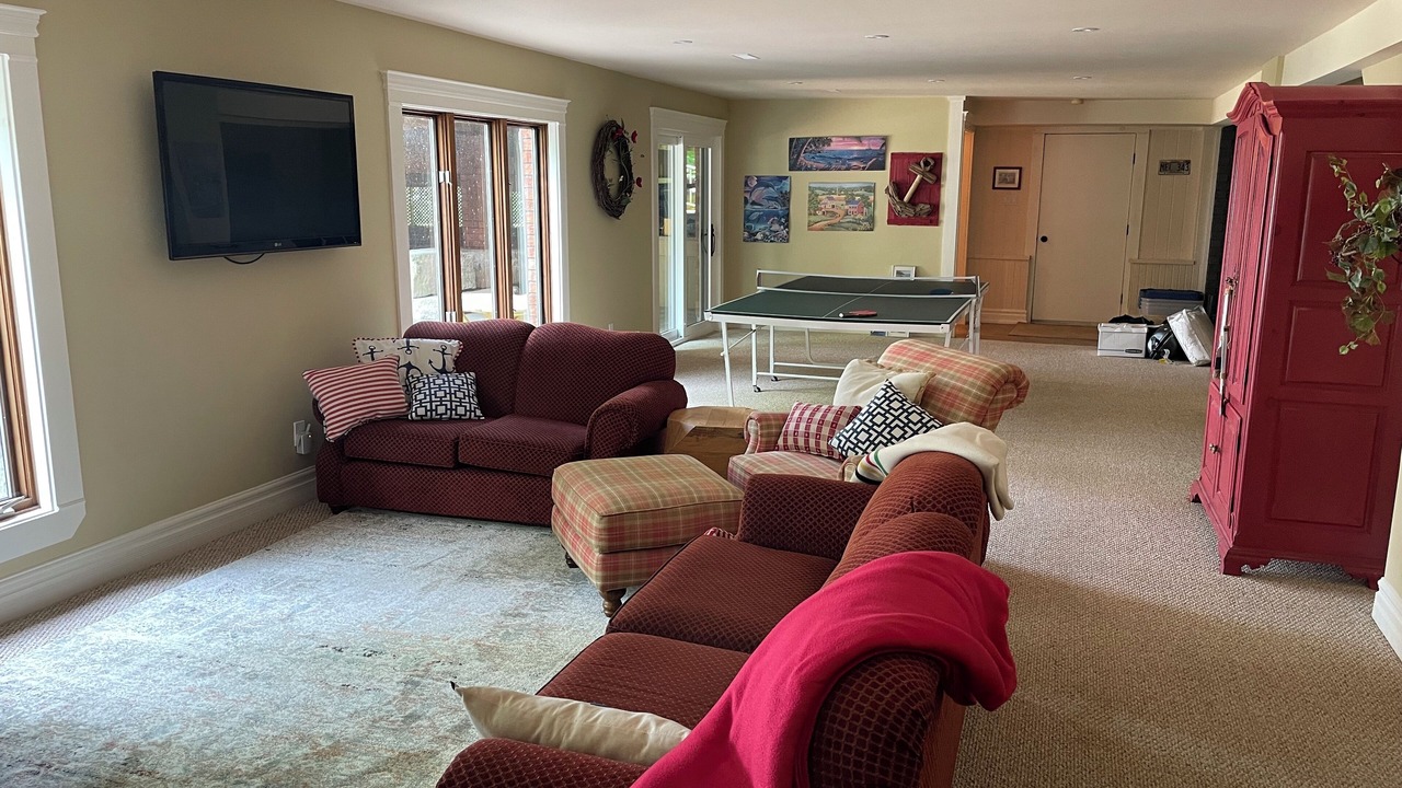 Photo of Livingroom in Trent Lakes