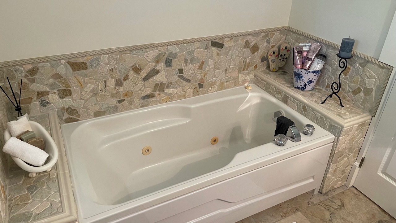 Photo of Bathroom in Trent Lakes