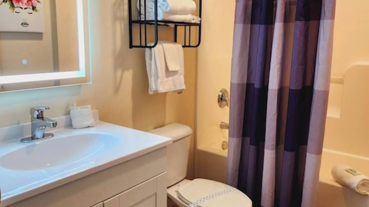 Photo of Bathroom in Salem