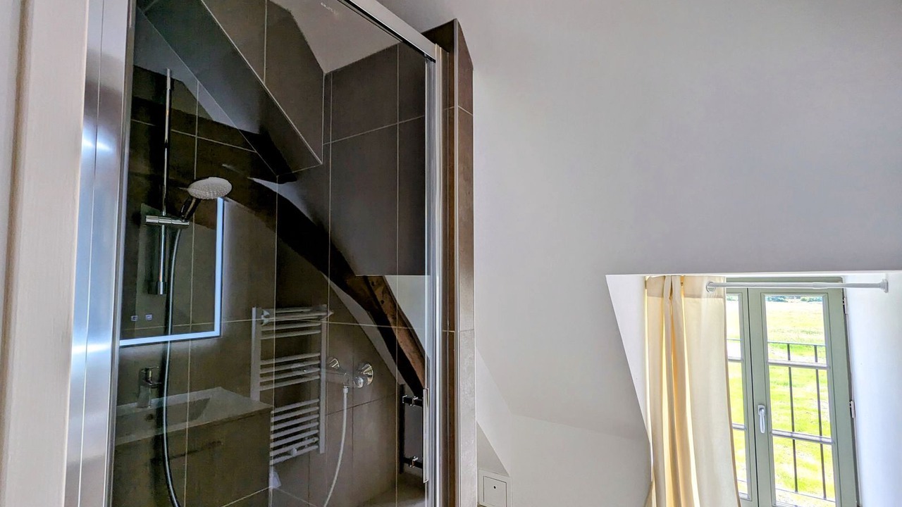 Photo of Bathroom in Lureuil