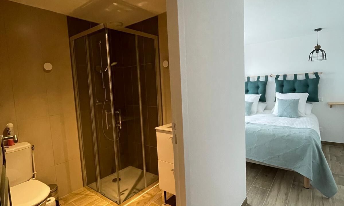 Photo of Bathroom in Lureuil