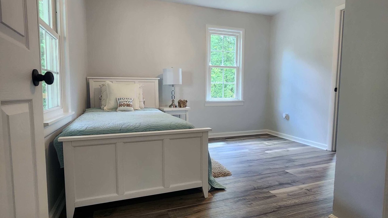 Photo of Bedroom in Grand Rivers