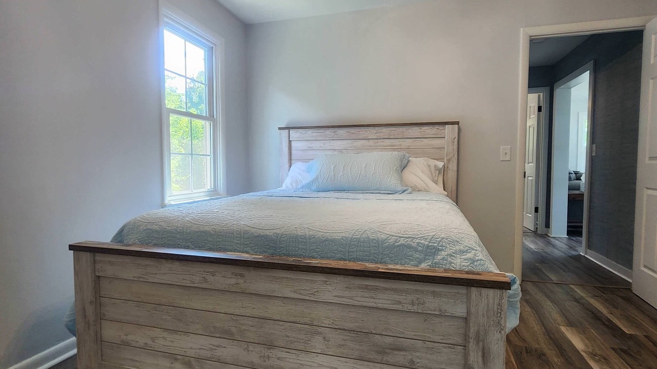 Photo of Bedroom in Grand Rivers