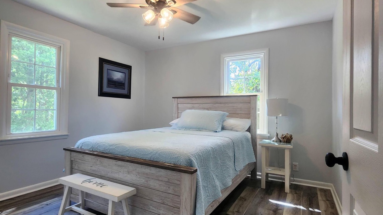 Photo of Bedroom in Grand Rivers