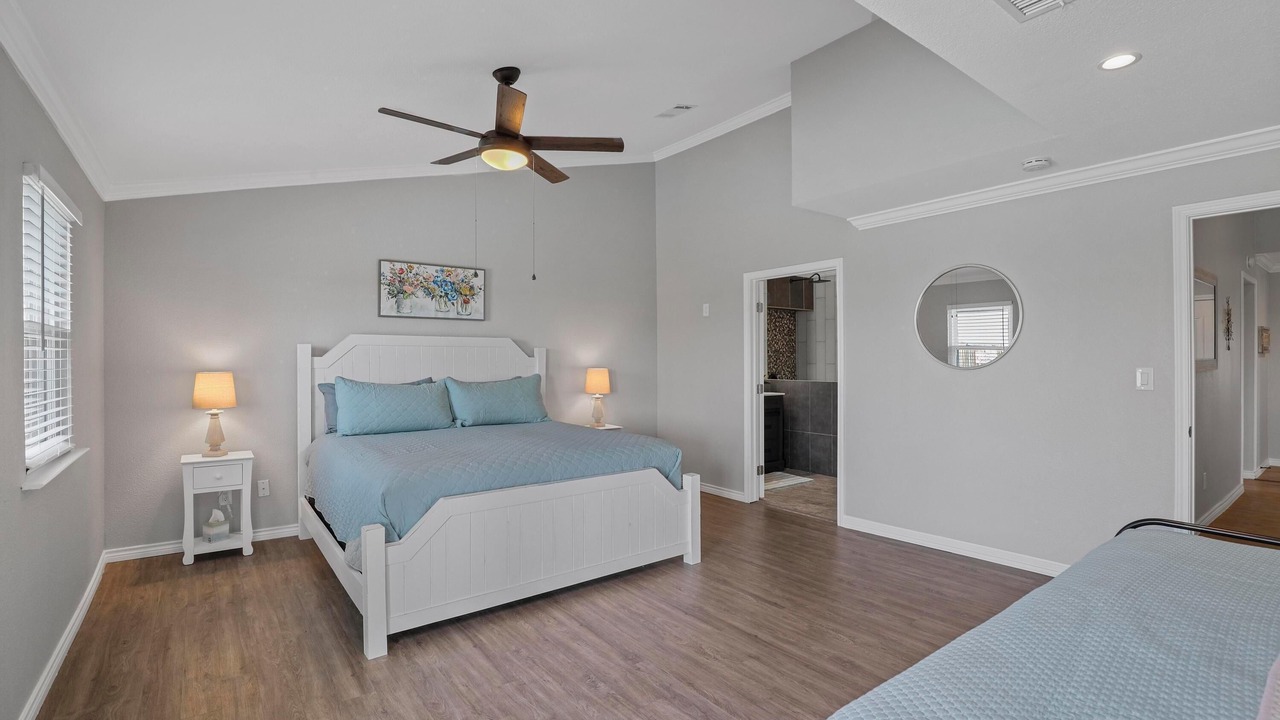 Photo of Bedroom in The Colony